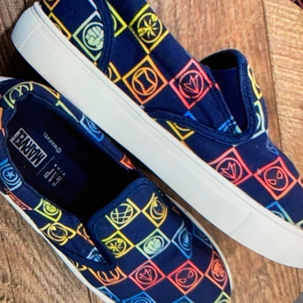Navy colorful slip on shoes